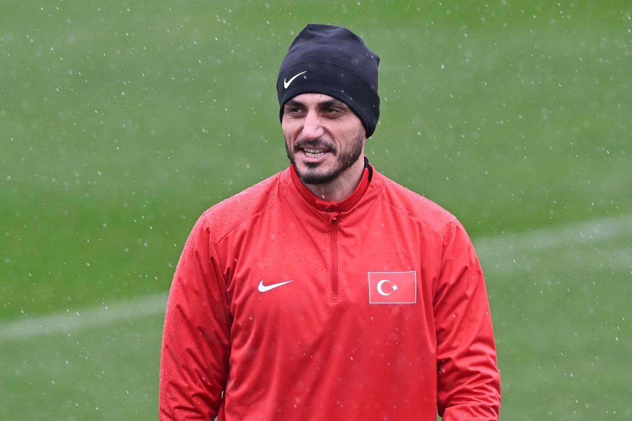  "Vicdanım çok rahat, eleştiriler biraz art niyetli"