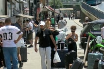 Savaş alarmı: İranlılar İstanbul'da otogarlara akın etti