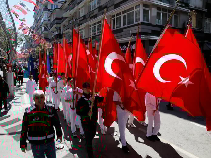 23 Nisan resmi tatil mi? 23 Nisan'da okul var mı?