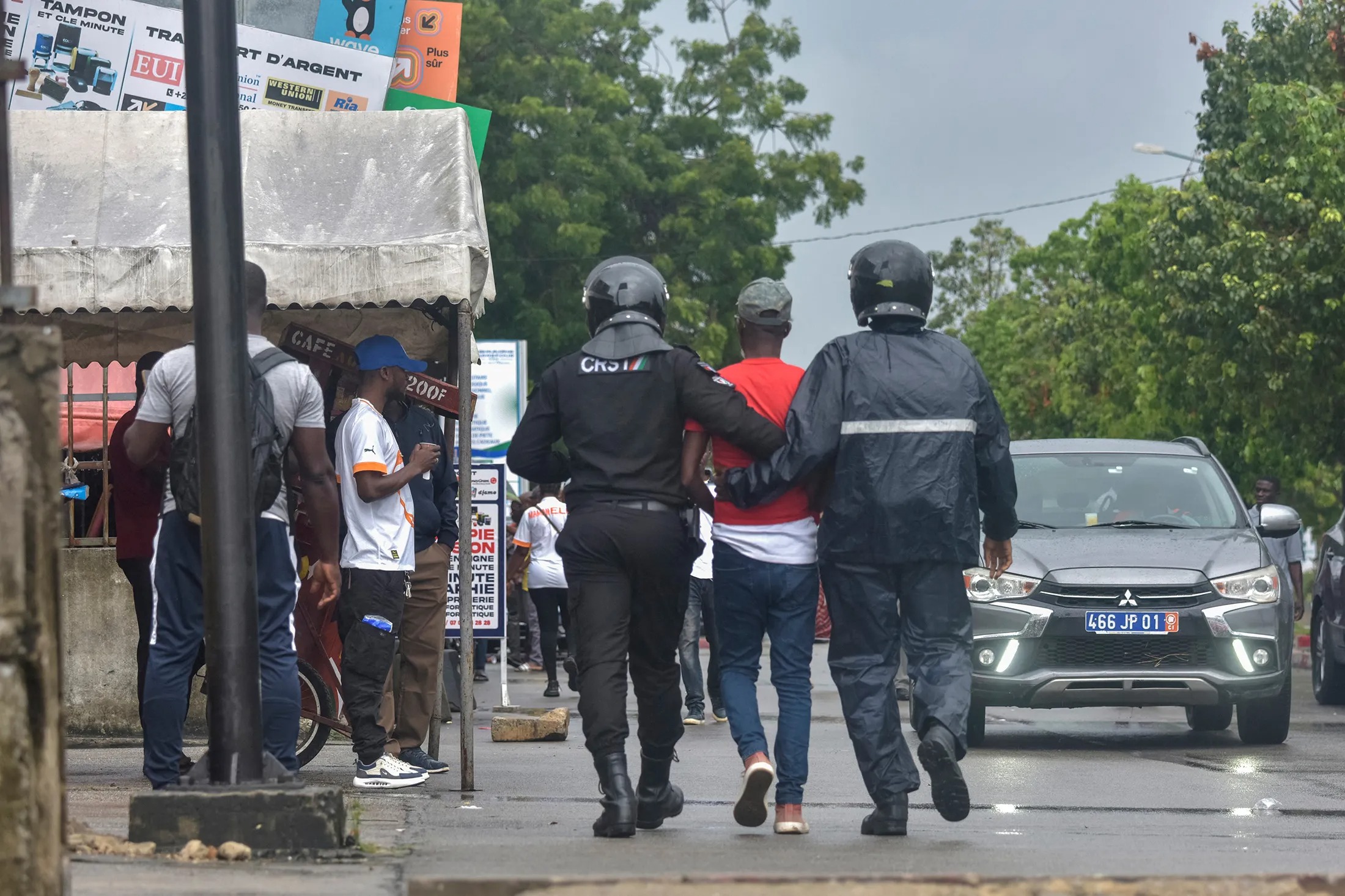 Ivory Coast Jails 26 Opposition Protesters for 3 Years