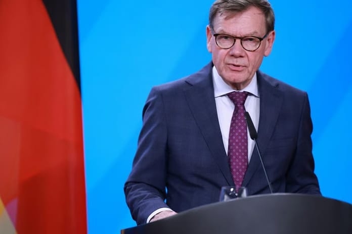 Almanya'dan Ukrayna açıklaması: "Hakem değil avukatız"