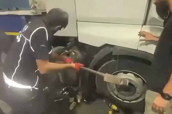 73 ilde uyuşturucu operasyonu: Bin 695 şüpheli yakalandı