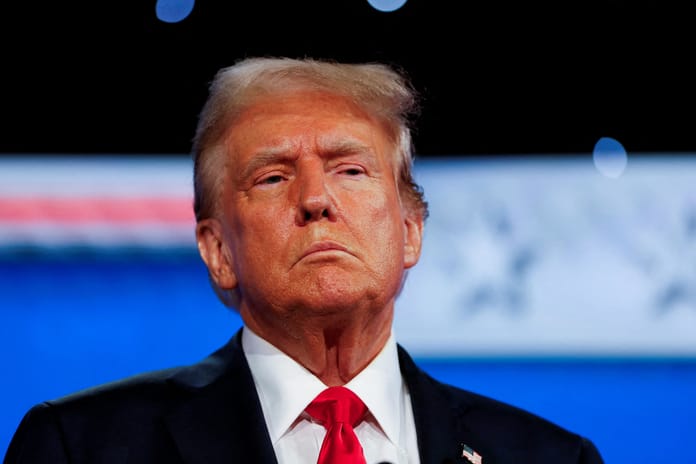 Trump Kanada'ya uygulanan gümrük vergilerini %10 artırdı