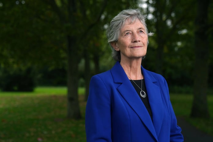 İrlanda'da seçimleri sol görüşlü aday Catherine Connolly ezici farkla kazandı