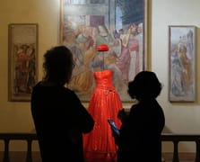 Milano’da Giorgio Armani’ye sanatla veda