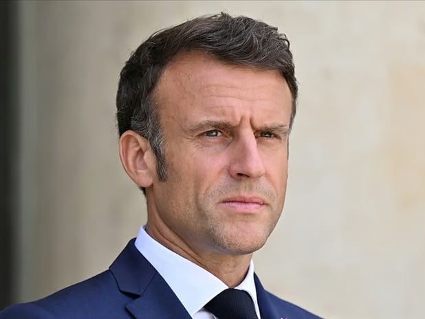 Macron Trump'ın Grönland açıklamalarına tepki gösterdi