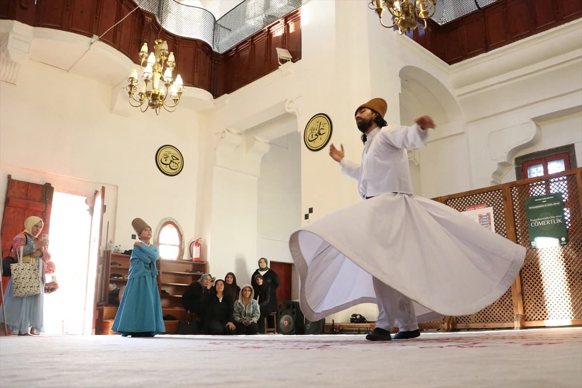 Sema hayatına huzur kattı