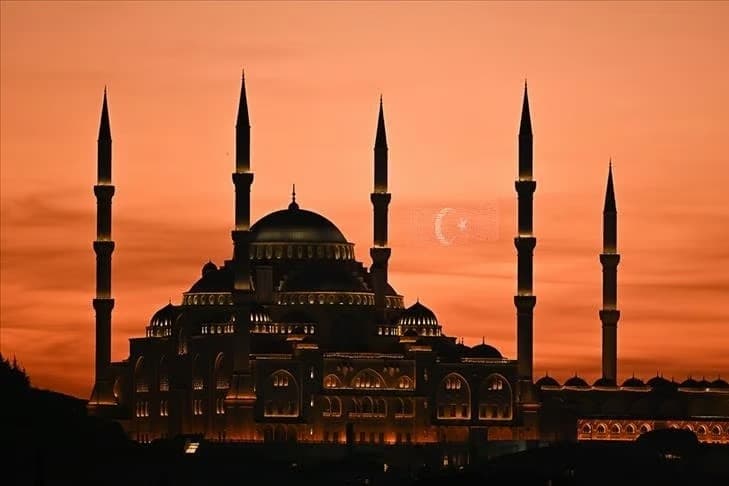 Berat Kandili ne zaman? Diyanet Takvimi ile 2026 Berat Kandili hangi tarihte, anlamı nedir?