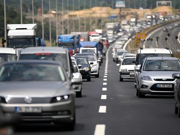 Trafik sigortasında tarihi değişiklik: İyi sürücü ödüllendirilecek