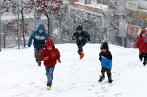 5 ilde Pazartesi günü eğitime ara verildi