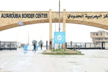 Suriye-Irak sınırında tarihi gelişme: Yarubiye Kapısı 13 yıl sonra açıldı