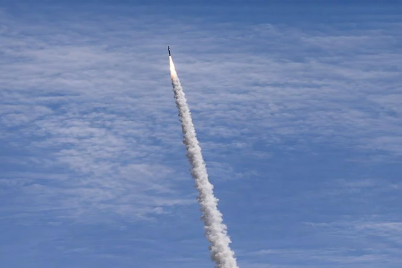 Avustralya GMLRS füzesini HIMARS’tan test etti