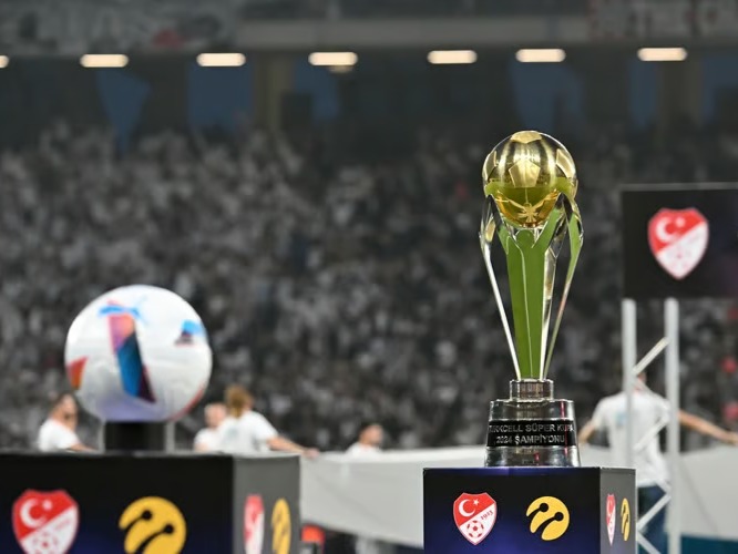 Galatasaray Fenerbahçe maçı ne zaman? GS-FB Süper Kupa finali ne zaman, saat kaçta?