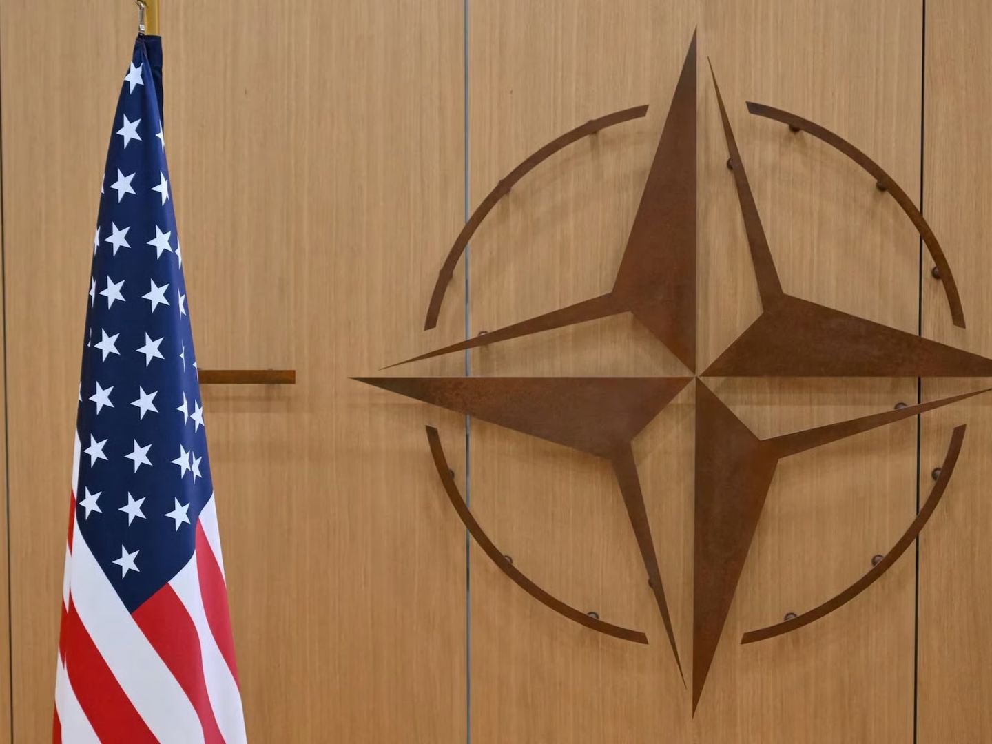ABD Temsilciler Meclisi'ne NATO'dan ayrılmayı öneren yasa tasarısı sunuldu