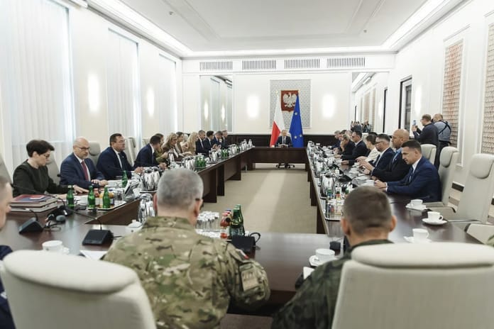 Rusya’nın Polonya hamlesi Avrupa’yı alarma geçirdi