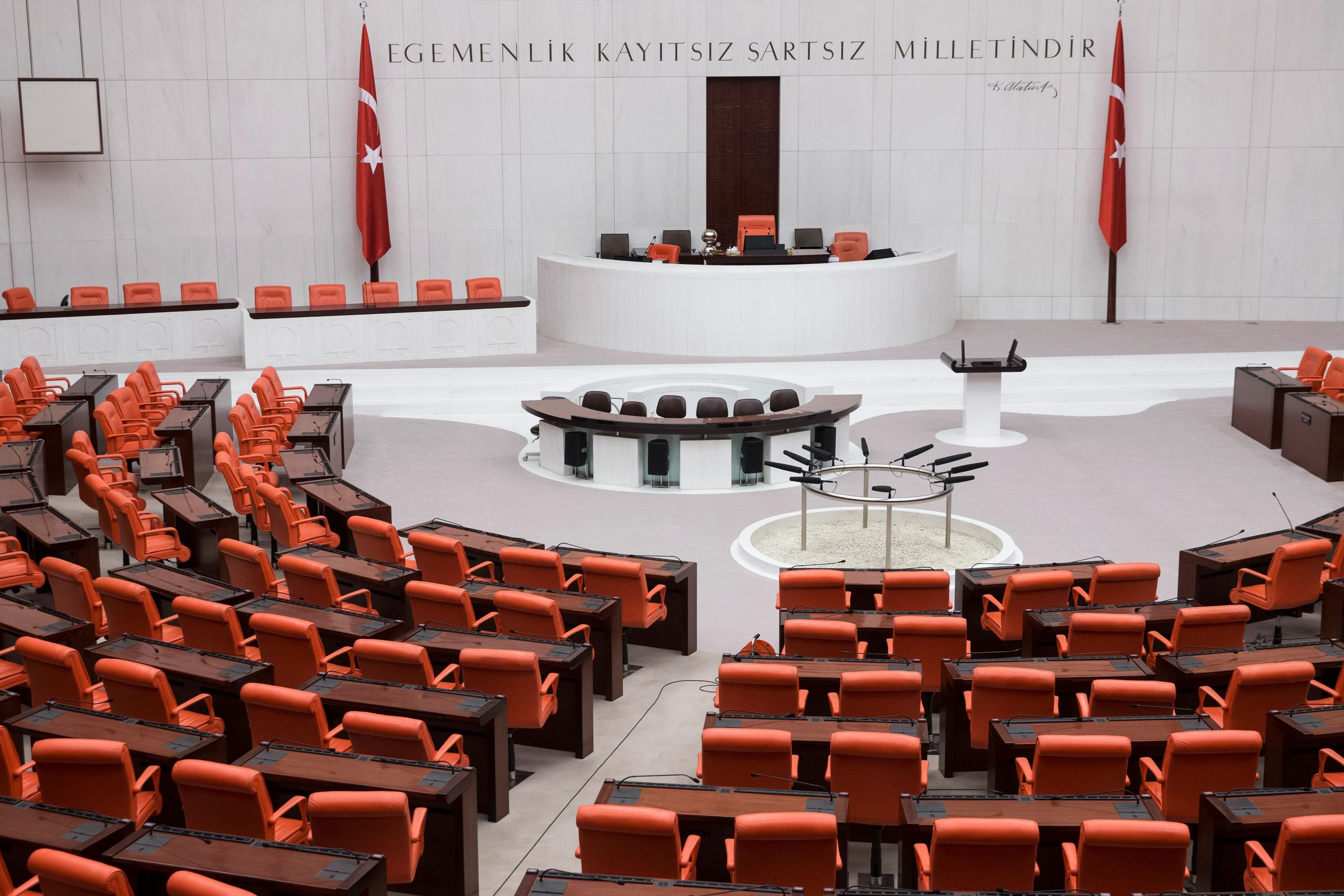 Meclis'te kritik hafta: Vergi, bütçe ve yargı paketi mesaisi başlıyor