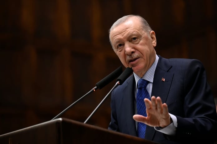 Cumhurbaşkanı Erdoğan'dan CHP'ye: Güya şeffaf olacaklardı, bantçı olup çıkmışlar