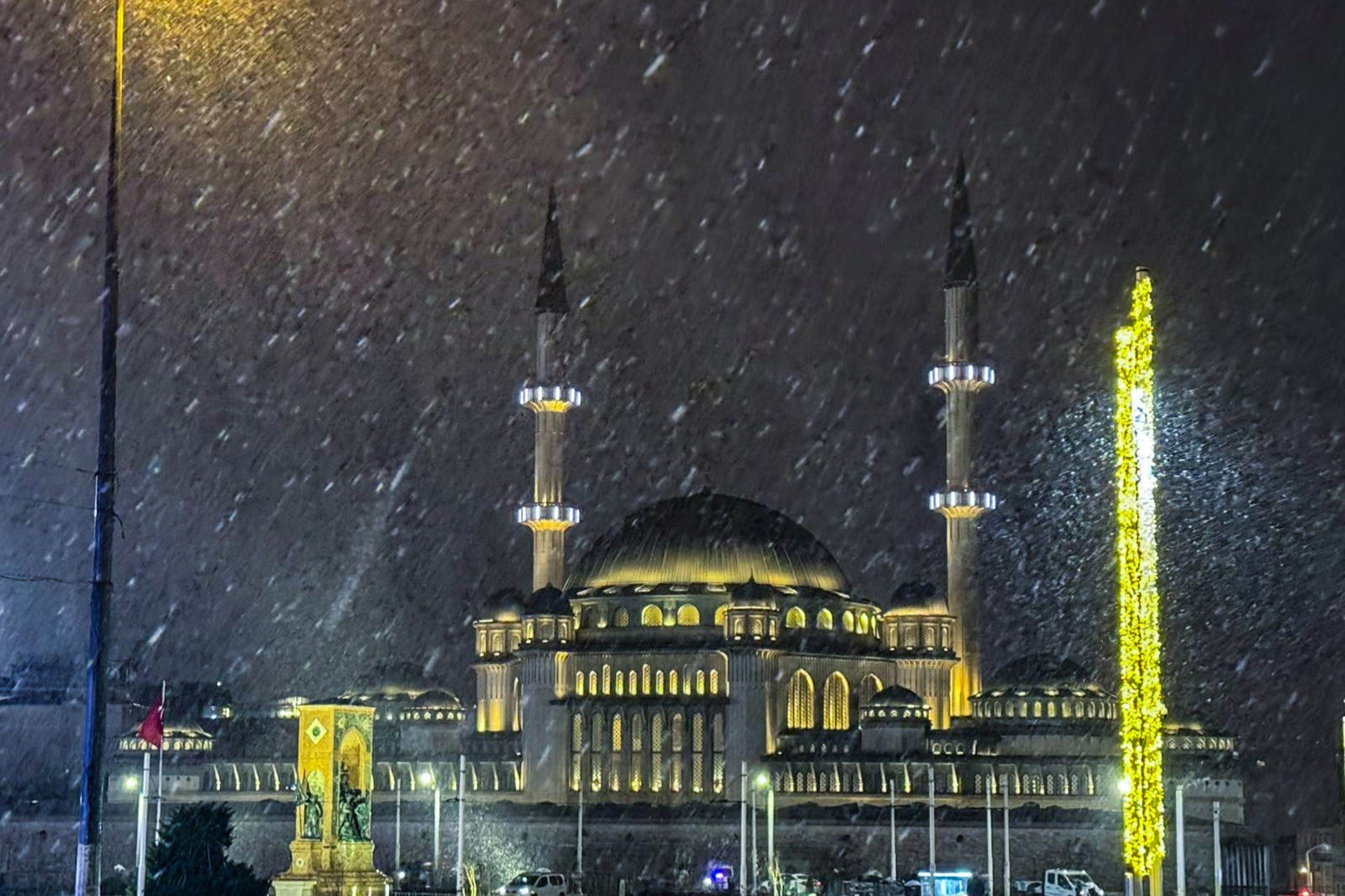 İstanbul Valiliği'nden kar uyarısı! Geri dönüyor