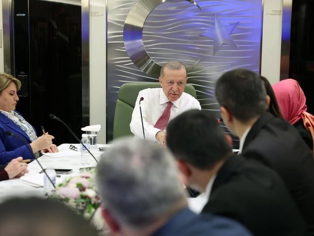 Cumhurbaşkanı Erdoğan’dan yeni anayasa, temiz futbol ve güçlü aile mesajı