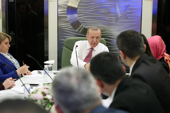 Cumhurbaşkanı Erdoğan’dan yeni anayasa, temiz futbol ve güçlü aile mesajı