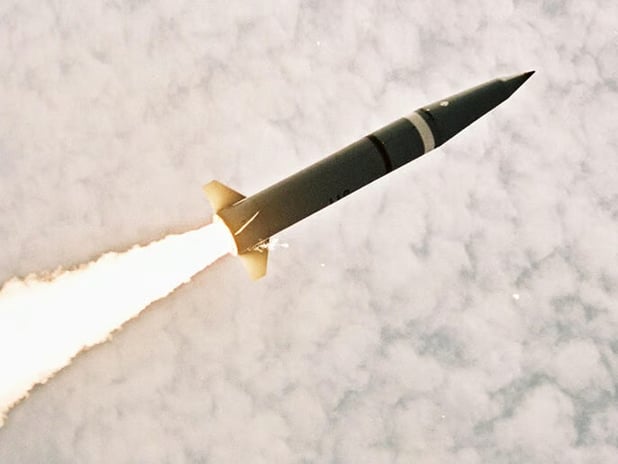 Yunanistan, İsrail’den LORA balistik füze sistemi satın alıyor