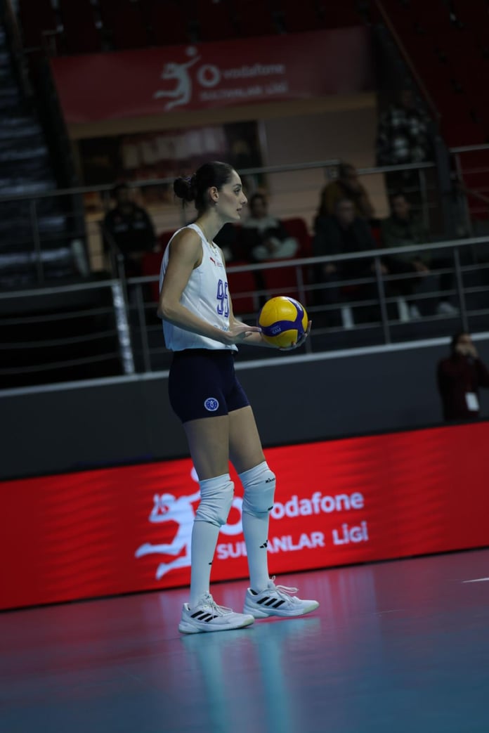 Blok ve servis performansı öne çıktı