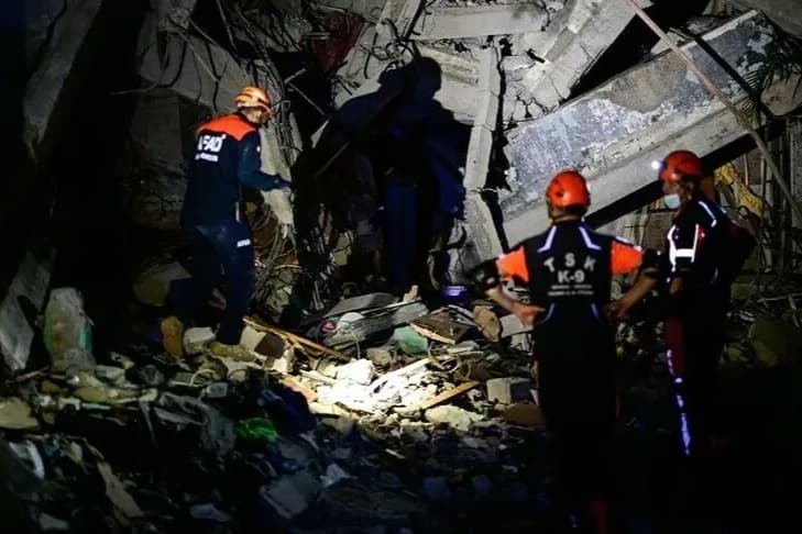 Yeni dünyayı kendi özümüzle okumak