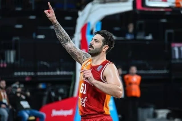 15 sezonluk serüven bitti: Galatasaray'dan kaptana veda