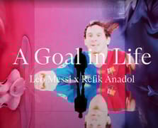 Lionel Messi'nin en sevdiği golü, Refik Anadol imzasıyla dijital sanat eserine dönüştü ve müzayedede rekor kırdı