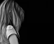 Fransa'da istismar skandalı: 10 ülkede 89 çocuğu istismar eden eğitimci tutuklandı