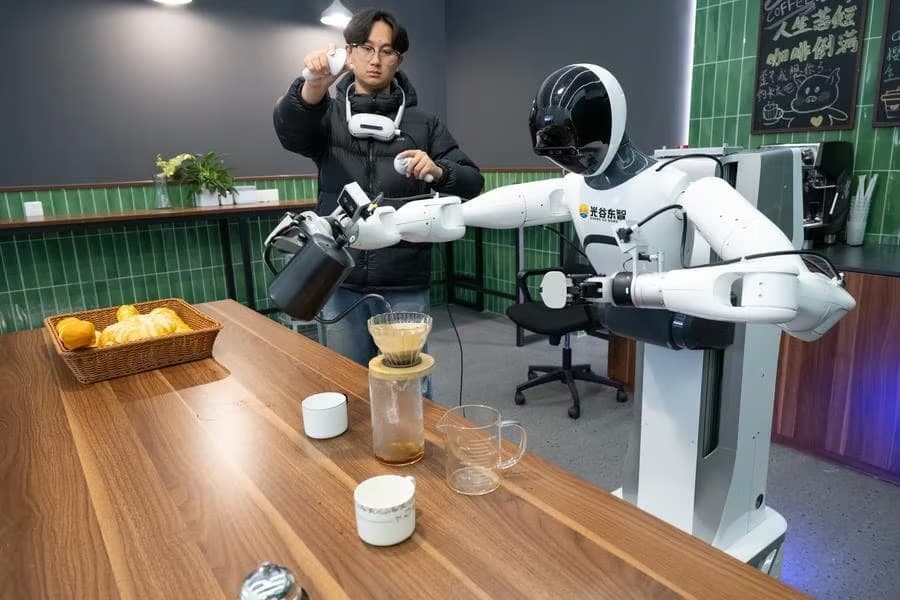 Geleceğin iş gücü mü? Çin’de robotlar okulda eğitiliyor