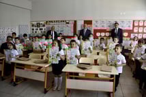 Öğrencilerin karne heyecanı