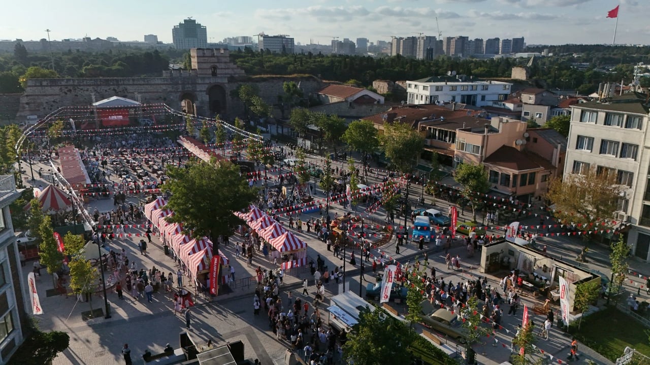 Fatih'te "Nostalji Günleri" heyecanı: Geçmişin mahalle kültürü günümüze taşınıyor