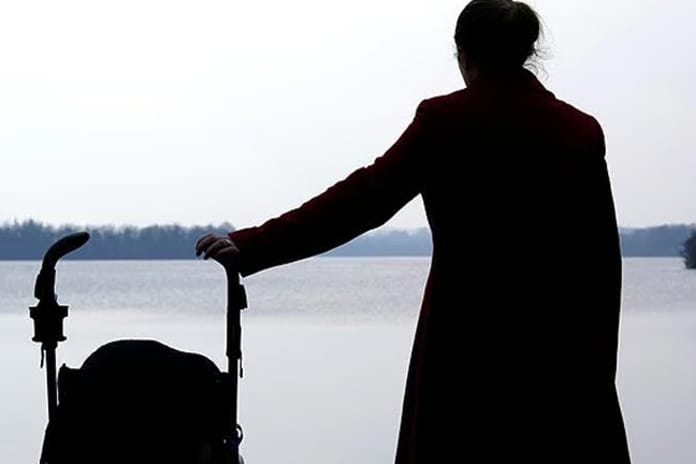 Çalışan ailelere müjde: Annelik ve babalık izinleri artıyor