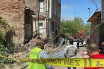Bakan Kurum, deprem sonrası hasarlı binalar hakkında bilgi verdi