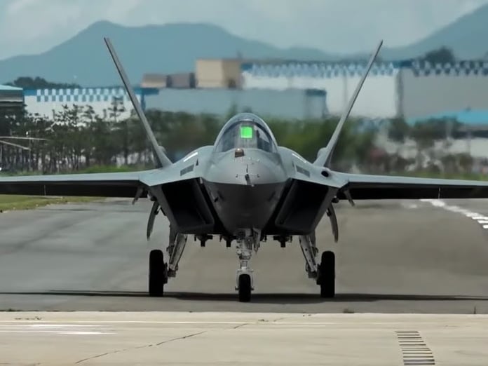 Güney Kore'nin ilk seri üretim KF-21 savaş uçağı tamamlanmak üzere