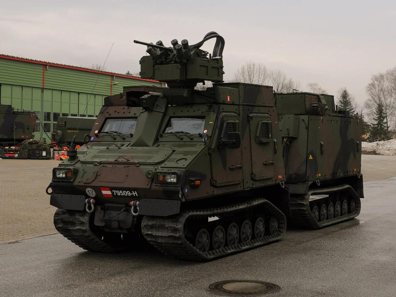 BAE Systems’tan ilk BvS10 teslimatı