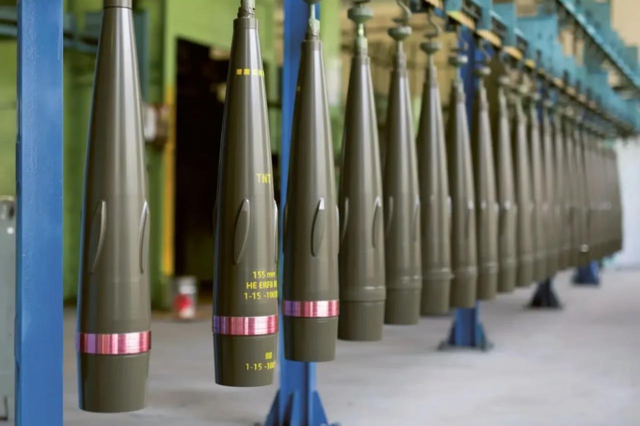 Ukrayna, Rheinmetall'den uzun menzilli 155 mm topçu mühimmatı tedarik ediyor