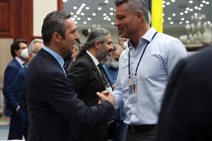 Ali Koç işaret etti, Sadettin Saran ekibi toplandı: Fenerbahçe seçime mi gidiyor?