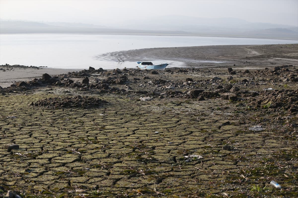 Balıkesir'in barajları kuruyor: Barajdaki su oranı yüzde 10'un altına düştü