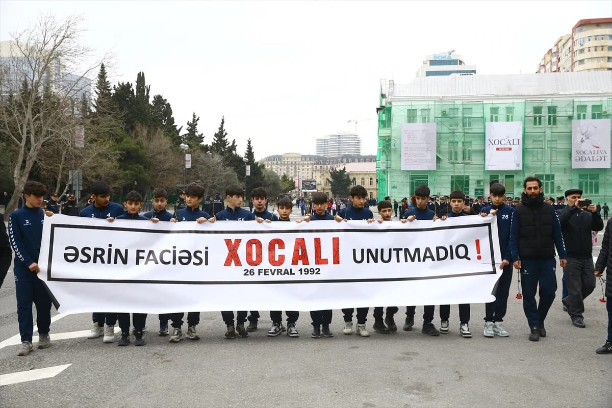 Azerbaycan'da Hocalı şehitleri için anma törenleri düzenlendi