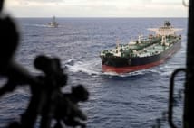 ABD’den okyanus ötesi operasyon: Karayipler’den kaçan tankere Hint Okyanusu’nda el konuldu