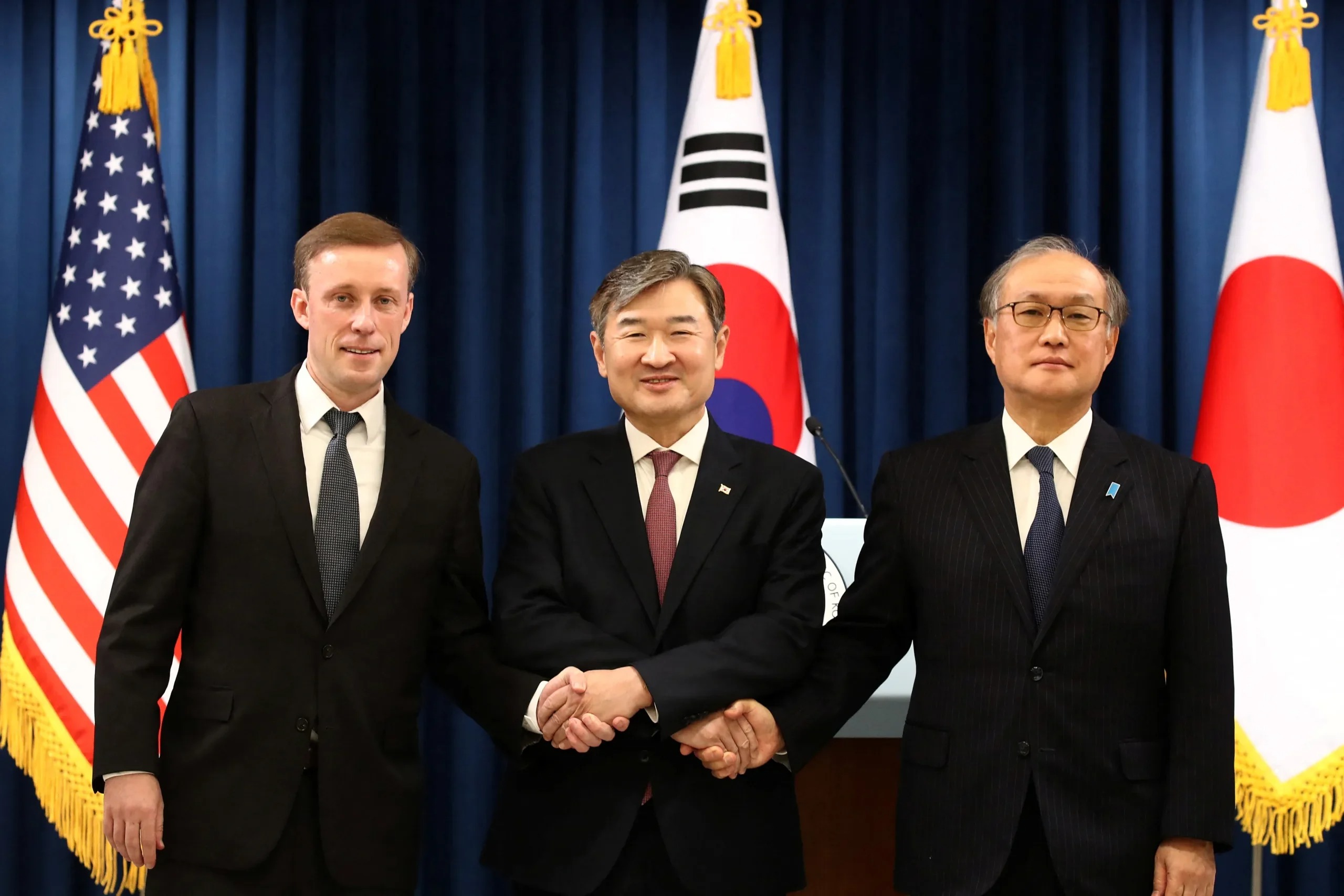 US, Japan, S. Korea Tighten Front on North Korea