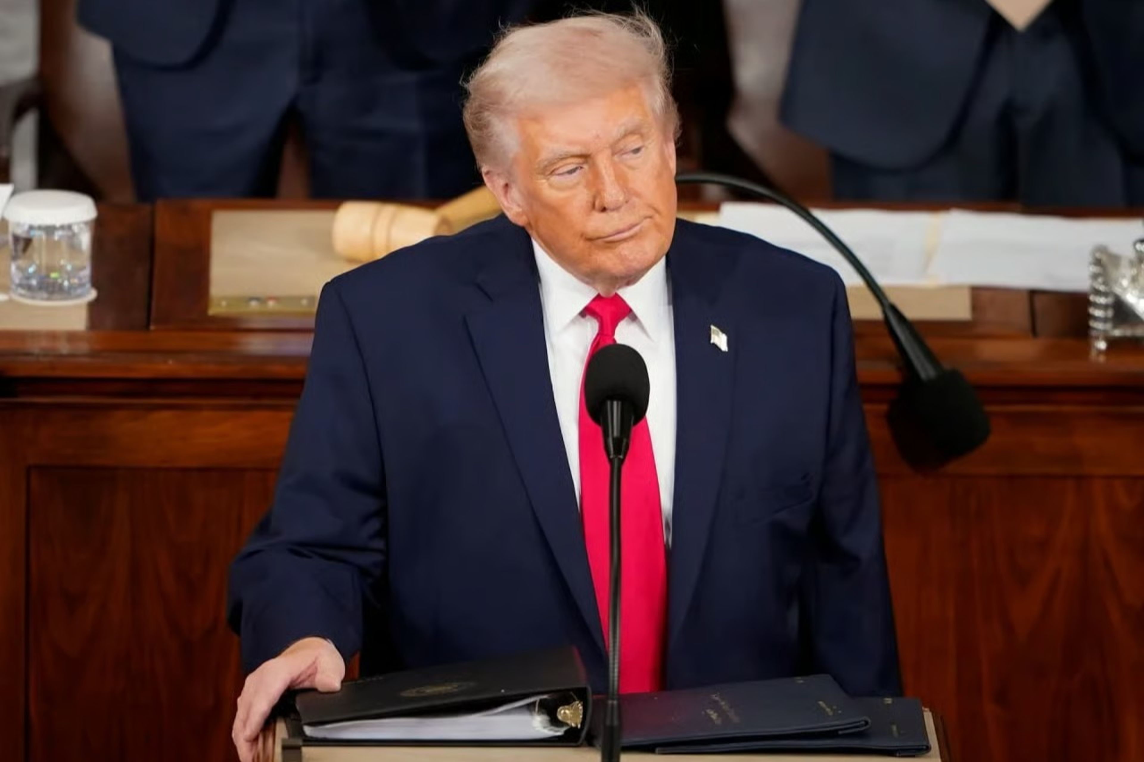 Trump'tan İran'a koşulsuz teslimiyet çağrısı