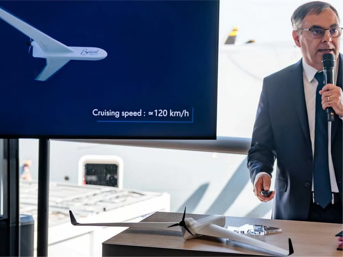 Fransa’dan uzun menzilli dolanan mühimmat hamlesi