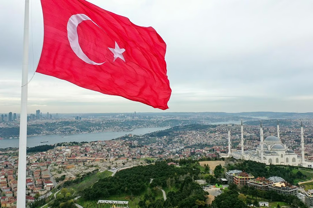 AB'den Türkiye'ye "dirençli büyüme" tahmini