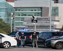 Massachusetts Üniversitesi’nde silah sesleri paniği