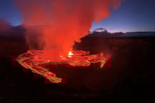 Hawaii'deki Kilauea Yanardağı lav püskürttü