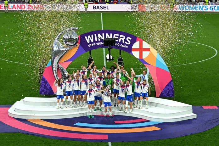 Basel'de tarihi anlar: İngiltere Milli Kadın Futbol Takımı, İspanya karşısında penaltı zaferiyle üst üste ikinci kez Avrupa'nın zirvesinde