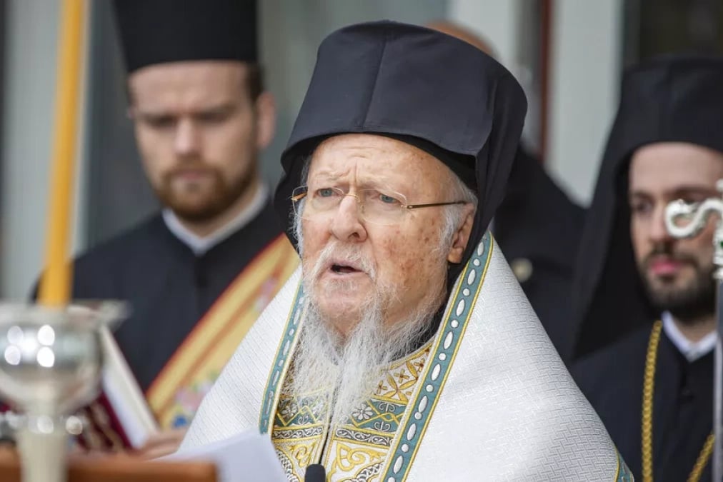 Bulgaristan'da Bartholomeos'a sert tepki